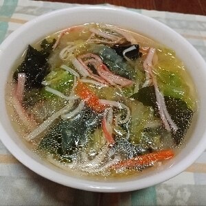 白菜とカニかまの中華スープ